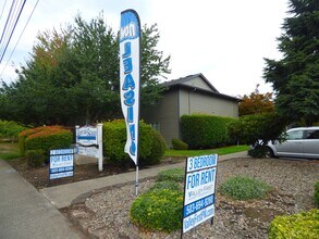 124 Stafford Ln NE in Salem, OR - Building Photo - Building Photo