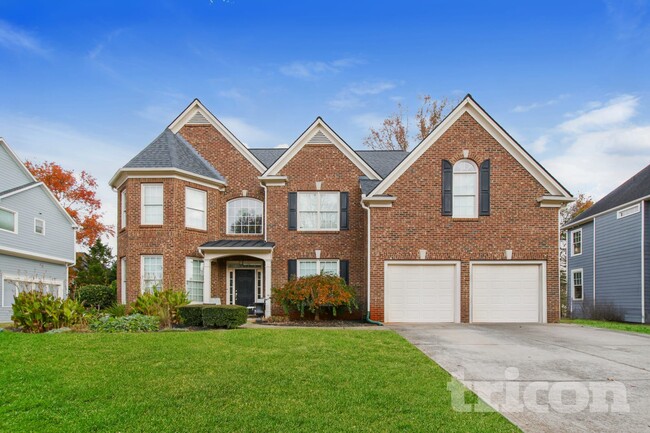 property at 1533 Country Wood Dr