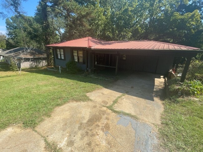 2646 Revere St in Jackson, MS - Building Photo - Building Photo