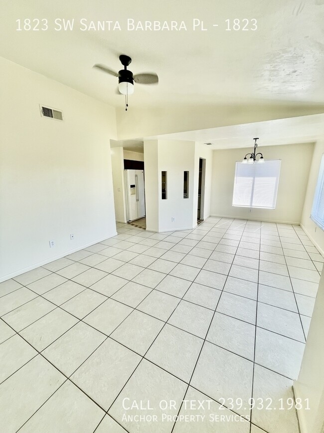 1823 SW Santa Barbara Pl in Cape Coral, FL - Building Photo - Building Photo