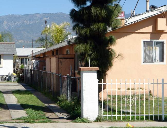 188 E 11 St in San Bernardino, CA - Building Photo - Building Photo