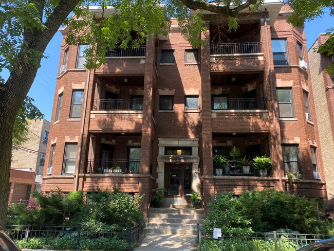 5614 N Wayne Ave, Unit 1 in Chicago, IL - Building Photo - Building Photo