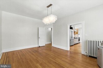 5200 Greenwich Ave in Baltimore, MD - Building Photo - Building Photo