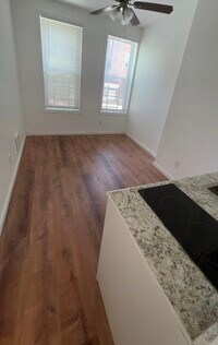 1929 W North Ave, Unit 1 photo'