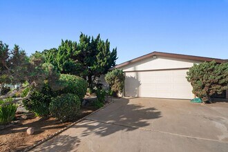 1370 5th St in Imperial Beach, CA - Building Photo - Building Photo