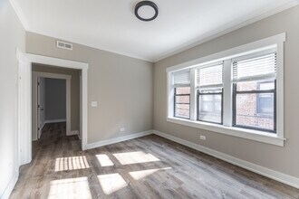 6513 N Newgard Ave, Unit 1B in Chicago, IL - Building Photo - Building Photo