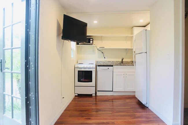 property at 1211 Florida Ave