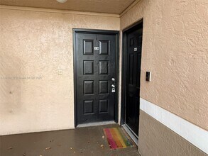 8781 Wiles Rd in Coral Springs, FL - Building Photo - Building Photo