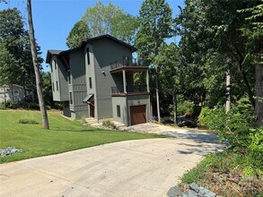 150 Driftwood Dr in Mooresville, NC - Building Photo - Building Photo