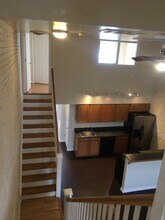 310 N Laurel St, Unit 2nd floor in Richmond, VA - Foto de edificio - Building Photo