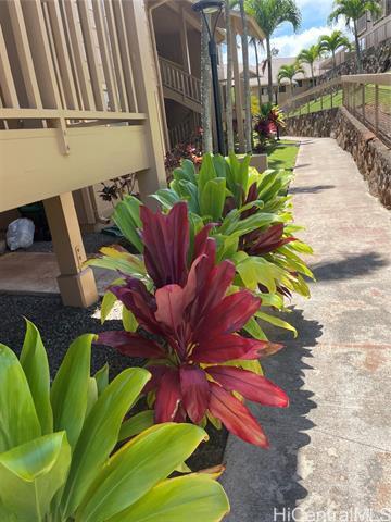 98-1379-1379 Koaheahe Pl in Pearl City, HI - Building Photo - Building Photo