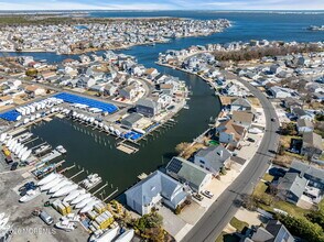 3110 Windsor Ave in Toms River, NJ - Building Photo - Building Photo