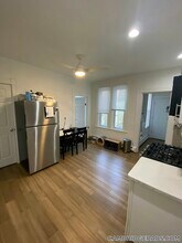 254 Windsor St in Cambridge, MA - Building Photo - Building Photo