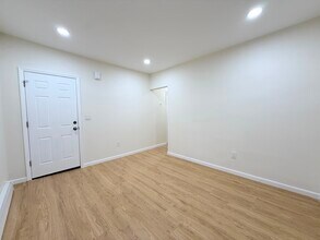 356 Carnegie Pl, Unit 2 in Vauxhall, NJ - Building Photo - Building Photo
