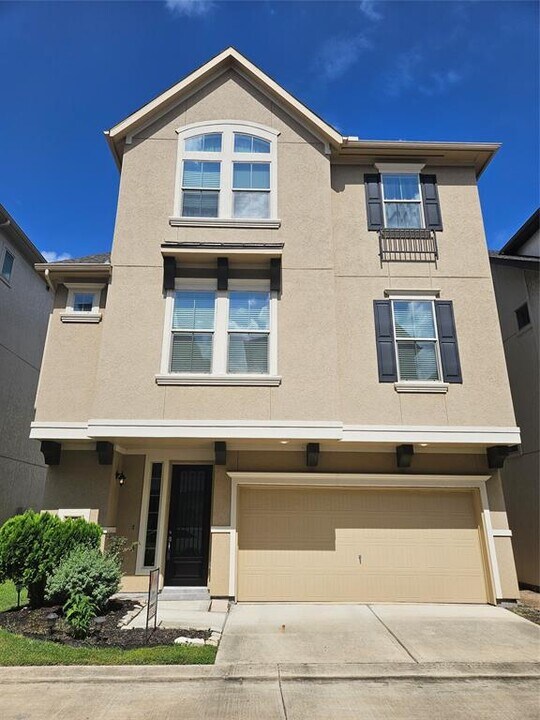9610 Knights Station Dr in Houston, TX - Building Photo