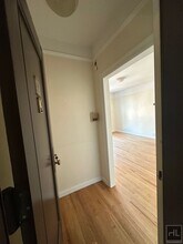 West 10th Street in New York, NY - Building Photo - Building Photo