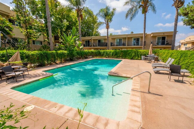 property at 9860 Dale Ave