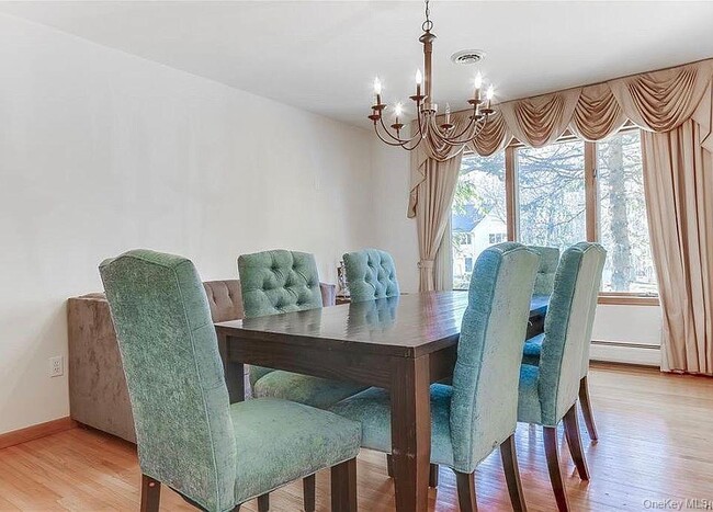 11 Secor Ct in Pomona, NY - Building Photo - Building Photo