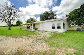 687 Co Rd 154 in Georgetown, TX - Building Photo - Building Photo