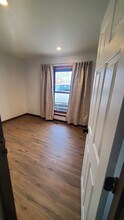 202 Highbury Dr in Elgin, IL - Building Photo - Building Photo