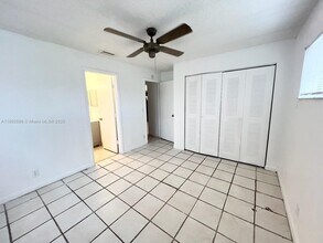 2355 Linton Ridge Cir in Delray Beach, FL - Building Photo - Building Photo