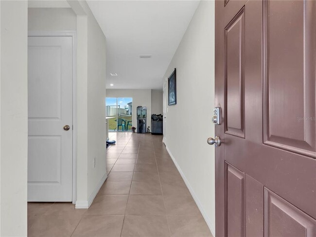 16702 Carlton Pond St in Wimauma, FL - Building Photo - Building Photo