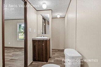 14 Amos Valley Dr in Springfield, IL - Building Photo - Building Photo