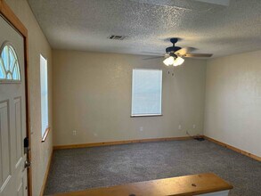 735 County Rd 1350 in Chickasha, OK - Building Photo - Building Photo