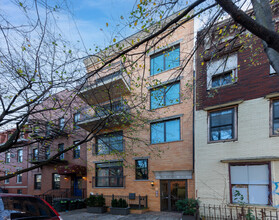 158 India St in Brooklyn, NY - Building Photo - Building Photo