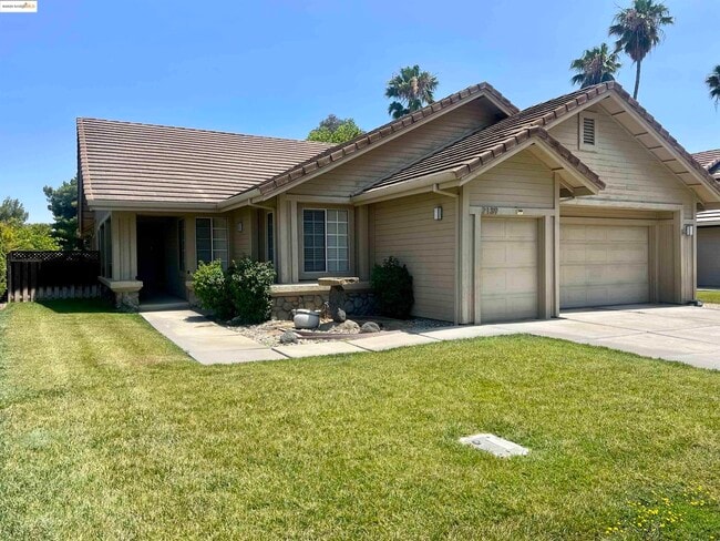 property at 2139 St Andrews Ct