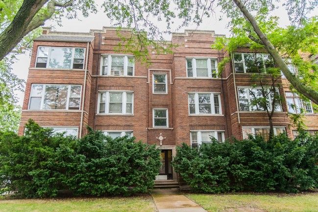 6756 S Chappel in Chicago, IL - Foto de edificio - Building Photo