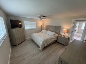 510 Pine Rd in Nokomis, FL - Building Photo - Building Photo