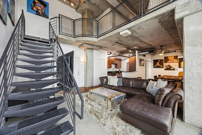 property at 2000 Bagby St