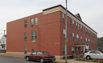 Fifth Avenue Commons Apartments