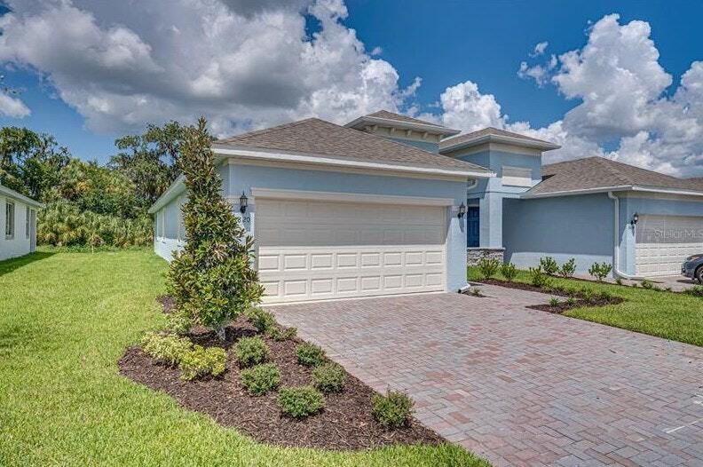 5820 Mezzana Run in Palmetto, FL - Building Photo