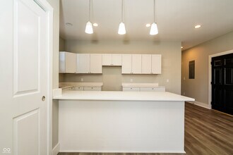 2457 Sheldon St in Indianapolis, IN - Building Photo - Building Photo