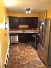 4517 Delmar Dr in Virginia Beach, VA - Foto de edificio - Building Photo