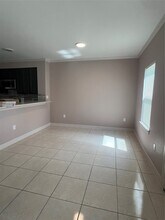 8212 Sealey St in Houston, TX - Foto de edificio - Building Photo