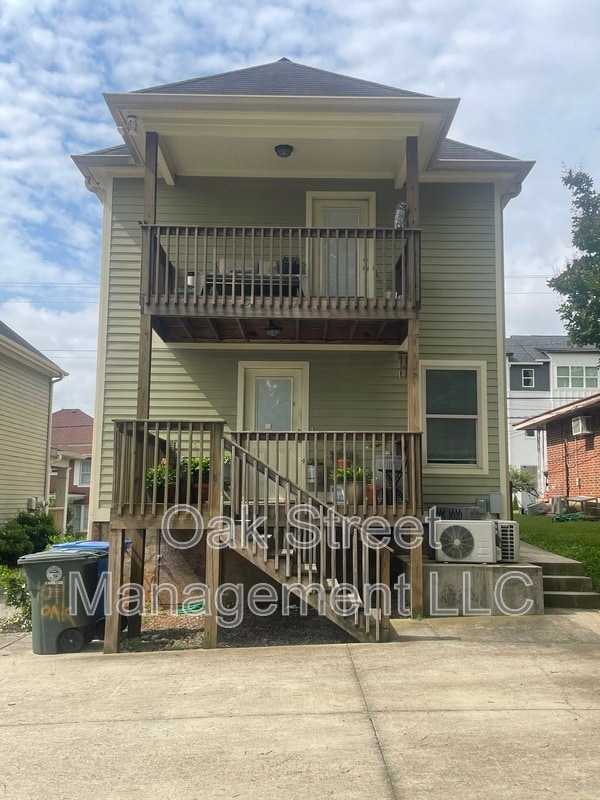 1011 Oak St in Chattanooga, TN - Building Photo - Building Photo