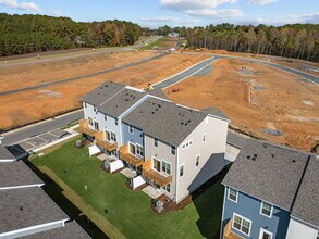 2815 Carbondale Ct in Apex, NC - Building Photo - Building Photo