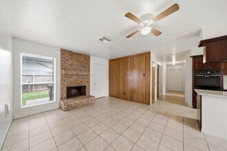 4506 Jamaica Ln in Pasadena, TX - Building Photo - Building Photo