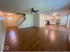 6909 Earlswood Dr in Indianapolis, IN - Building Photo - Building Photo