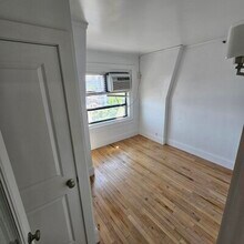 5 Symphony Rd, Unit 630 in Boston, MA - Foto de edificio - Building Photo