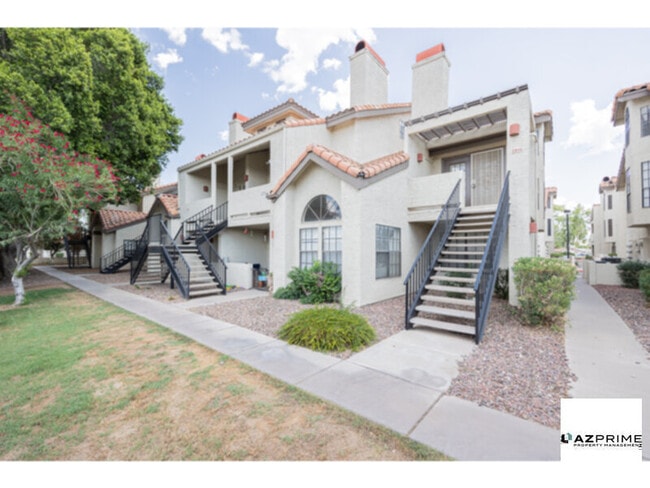 property at 2333 W Southern Ave
