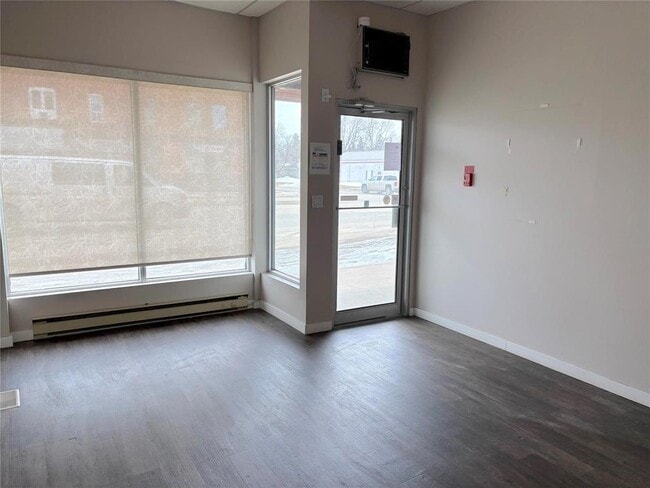 property at 70 Main St S