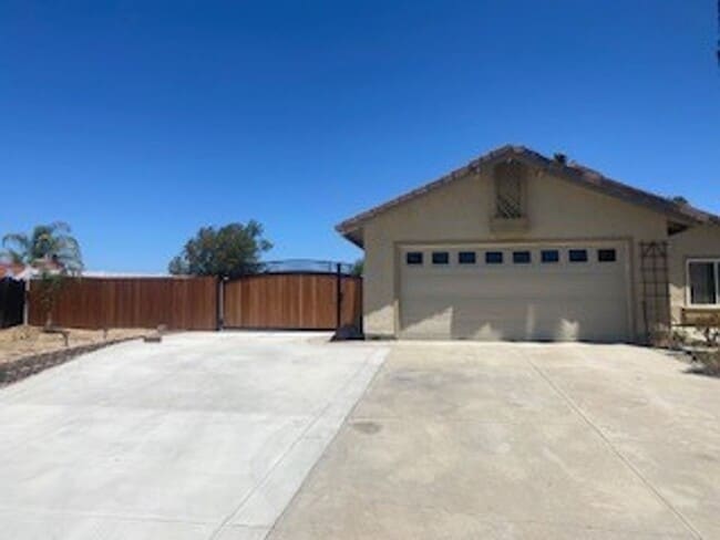 property at 25231 Noling Ct