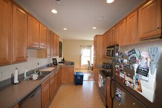 3046 Crystal Spring Ln in Harrisonburg, VA - Building Photo - Building Photo