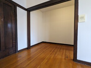 812 W Waveland Ave, Unit 14 in Chicago, IL - Building Photo - Building Photo