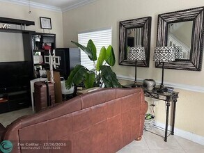 3457 Merrick Ln in Margate, FL - Foto de edificio - Building Photo