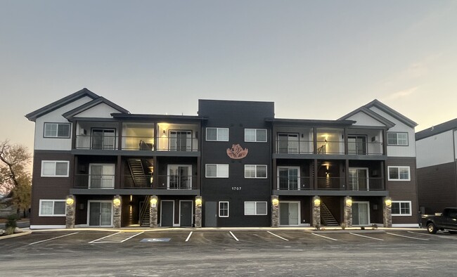 Homestead Village Apartments in Sandpoint, ID - Building Photo - Building Photo